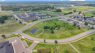 3294 Stone Gate Dr, St. Cloud, MN 56301 - photo 5