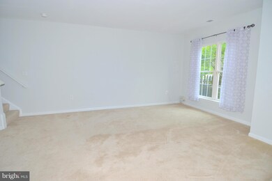 8743 Bright Meadow Ct, Odenton, MD 21113 - photo 3