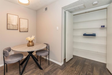 8301 Boat Club Rd unit 1012, Fort Worth, TX 76179 - photo 5