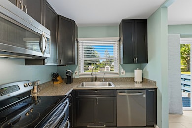 2124 Middlebury Rd, Freeport, IL 61032 - photo 7