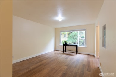 4733 40th Ave NE unit 4733, Seattle, WA 98105 - photo 6
