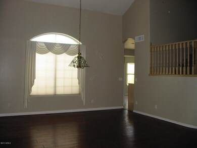 Arched Kitchen Entrance to Dining Room