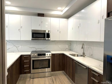 2478 E 11th St unit 2C, Brooklyn, NY 11235 - photo 2