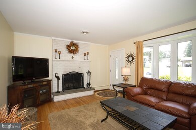 1305 Murgatroyd Rd, Fallston, MD 21047 - photo 4