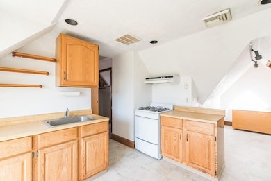 284 Main St unit 3, Winthrop, MA 02152 - photo 3