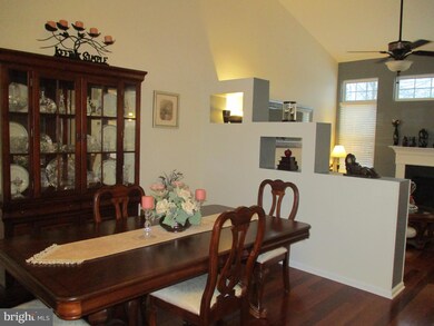 43 Maureen Way, Bear, DE 19701 - photo 2