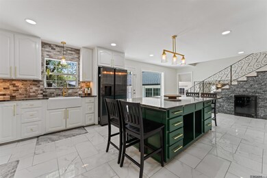 1449 Broadmoor Ct, Baton Rouge, LA 70815 - photo 4