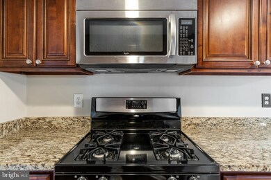 12713 Torrington St, Woodbridge, VA 22192 - photo 7