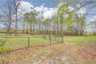 925 Dispatch Rd unit E, Quinton, VA 23141 - photo 3