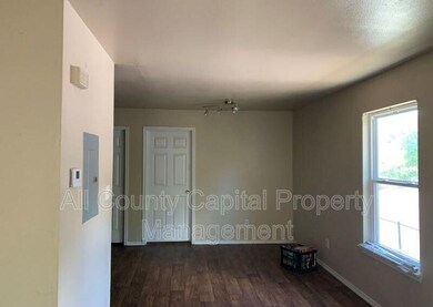 1011 Advance St, San Marcos, TX 78666 - photo 5