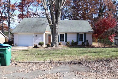 60 Lynwood Cir, Asheville, NC 28806 - photo 2