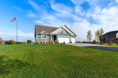 920 Amelia Ct NE, Montgomery, MN 56069 - photo 7