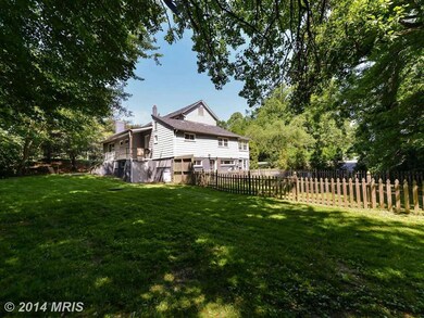 9732 Blake Ln, Vienna, VA 22181 - photo 4