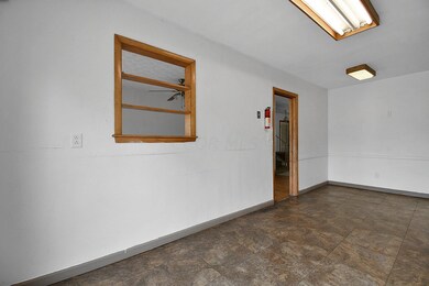 1268 Erickson Rd, Columbus, OH 43227 - photo 5