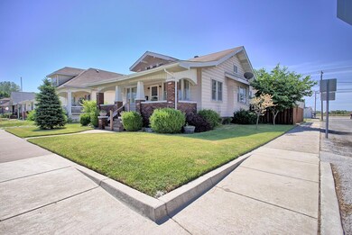 402 E Ferguson Ave, Wood River, IL 62095 - photo 3