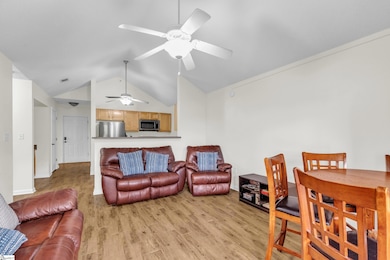 1431 Harts Ridge Dr, Seneca, SC 29678 - photo 5