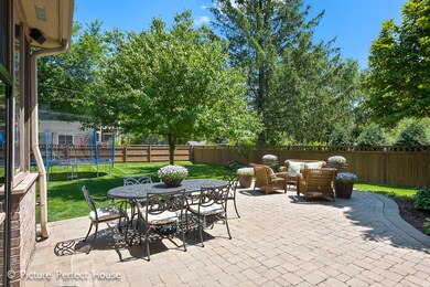 710 N Loomis St, Naperville, IL 60563 - photo 3