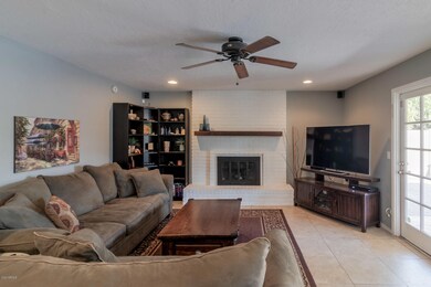 019-709WCurryStreet-Chandler-AZ-85225-sm