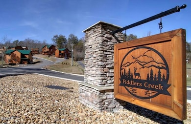 817 String Run Way, Pigeon Forge, TN 37863 - photo 7