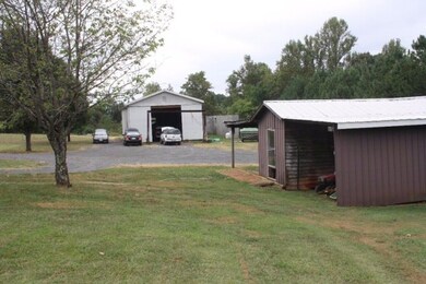 574 Pine View Ln, Axton, VA 24054 - photo 6