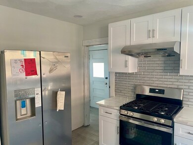 23 Windsor St unit 1, Arlington, MA 02474 - photo 2