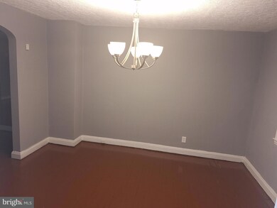 706 Kevin Rd, Baltimore, MD 21229 - photo 3