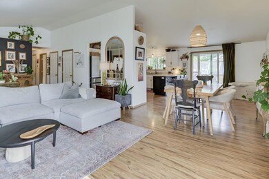 7-web-or-mls-3068 SW Volcano Cir, Redmon