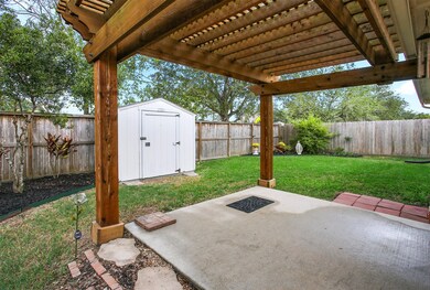 5299 Morgan Oak Dr, Alvin, TX 77511 - photo 6