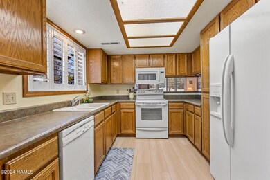 6335 E Willow Loop-14