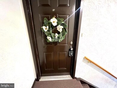 12319 Wadsworth Way, Woodbridge, VA 22192 - photo 2