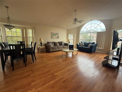 2459 Sweetwater Club Cir unit 16, Kissimmee, FL 34746 - photo 3