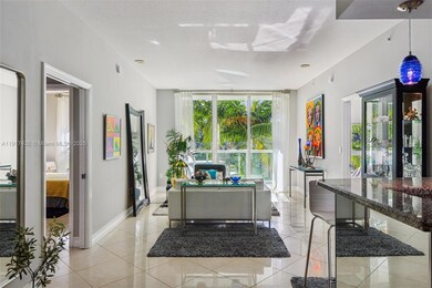 Watergarden unit 411, Fort Lauderdale, FL 33301 - photo 4