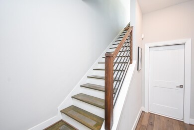 711 Apogee Trail, Houston, TX 77022 - photo 6