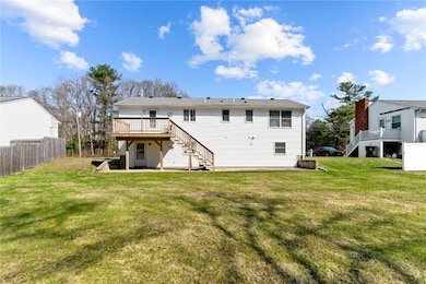 519 Forbes St unit B, Riverside, RI 02915 - photo 7