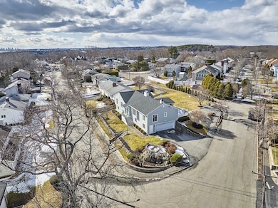 10 Merrymount Dr, Swampscott, MA 01907 - photo 3