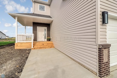 7339 28th St S, Fargo, ND 58104 - photo 2