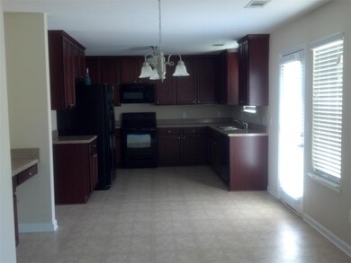 507 Arrie Dr, Byron, GA 31008 - photo 3