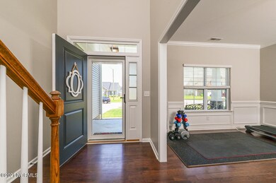 372-Crimson-Drive-00005