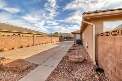 2062 S Camino Real, Washington, UT 84780 - photo 5