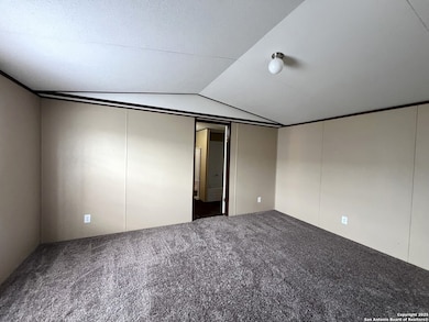 1911 Wald Rd unit 14, New Braunfels, TX 78132 - photo 6