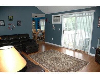 456 Mammoth Rd unit 8, Dracut, MA 01826 - photo 3