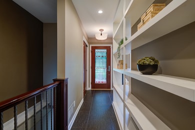 Foyer/Entry