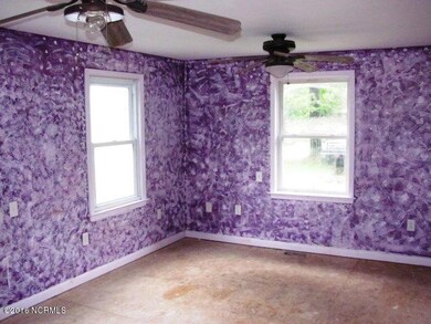 Fam Rm/Sitting Room
