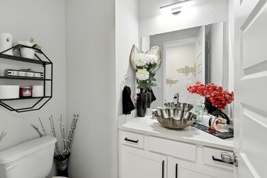 17497 Chestnut Cove Dr, Conroe, TX 77302 - photo 5