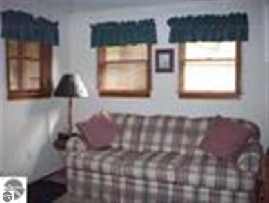 64 N Huron Rd, Au Gres, MI 48703 - photo 6