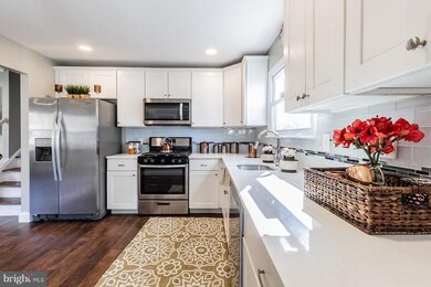 28 Orion Way, Sewell, NJ 08080 - photo 2