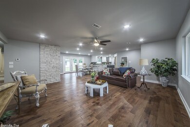 222 Conway Blvd, Conway, AR 72034 - photo 7