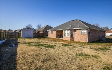 605 Grant Ave, Prairie Grove, AR 72753 - photo 4