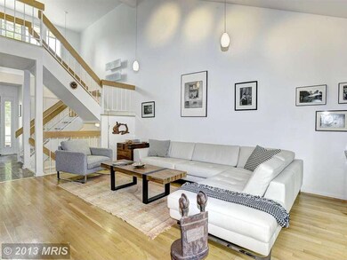 14612 Dehaven Ct, North Potomac, MD 20878 - photo 4