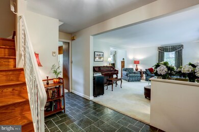 38 S Conestoga Dr, Lancaster, PA 17602 - photo 6